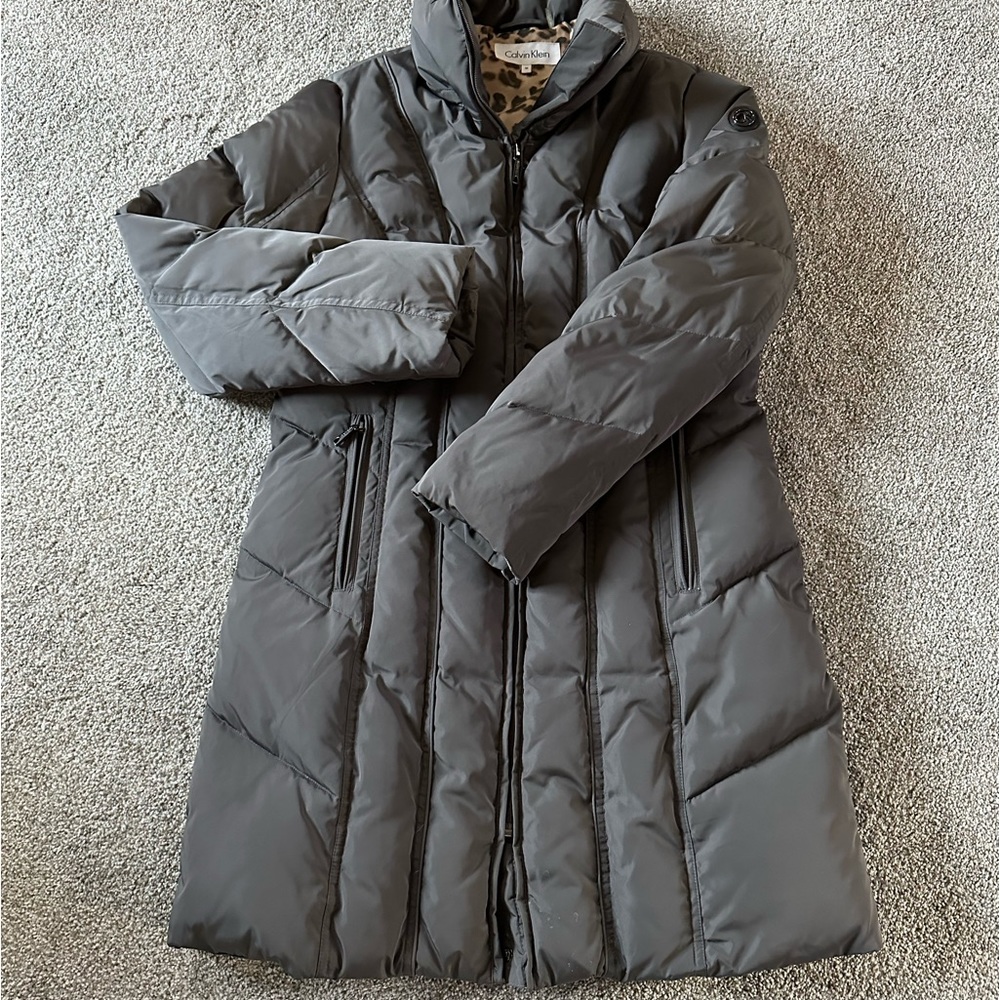 Calvin Klein med coat